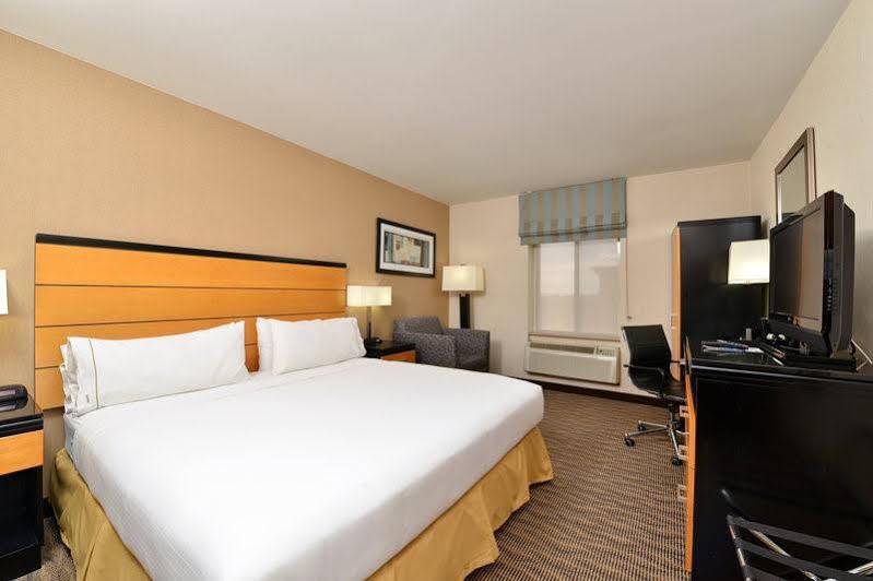Holiday Inn Express Kennedy Airport, An Ihg Hotel New York Extérieur photo