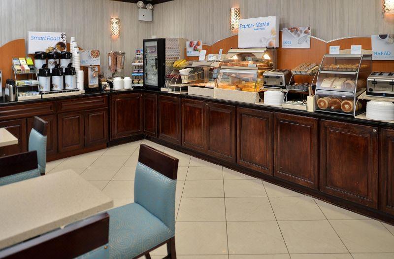 Holiday Inn Express Kennedy Airport, An Ihg Hotel New York Extérieur photo