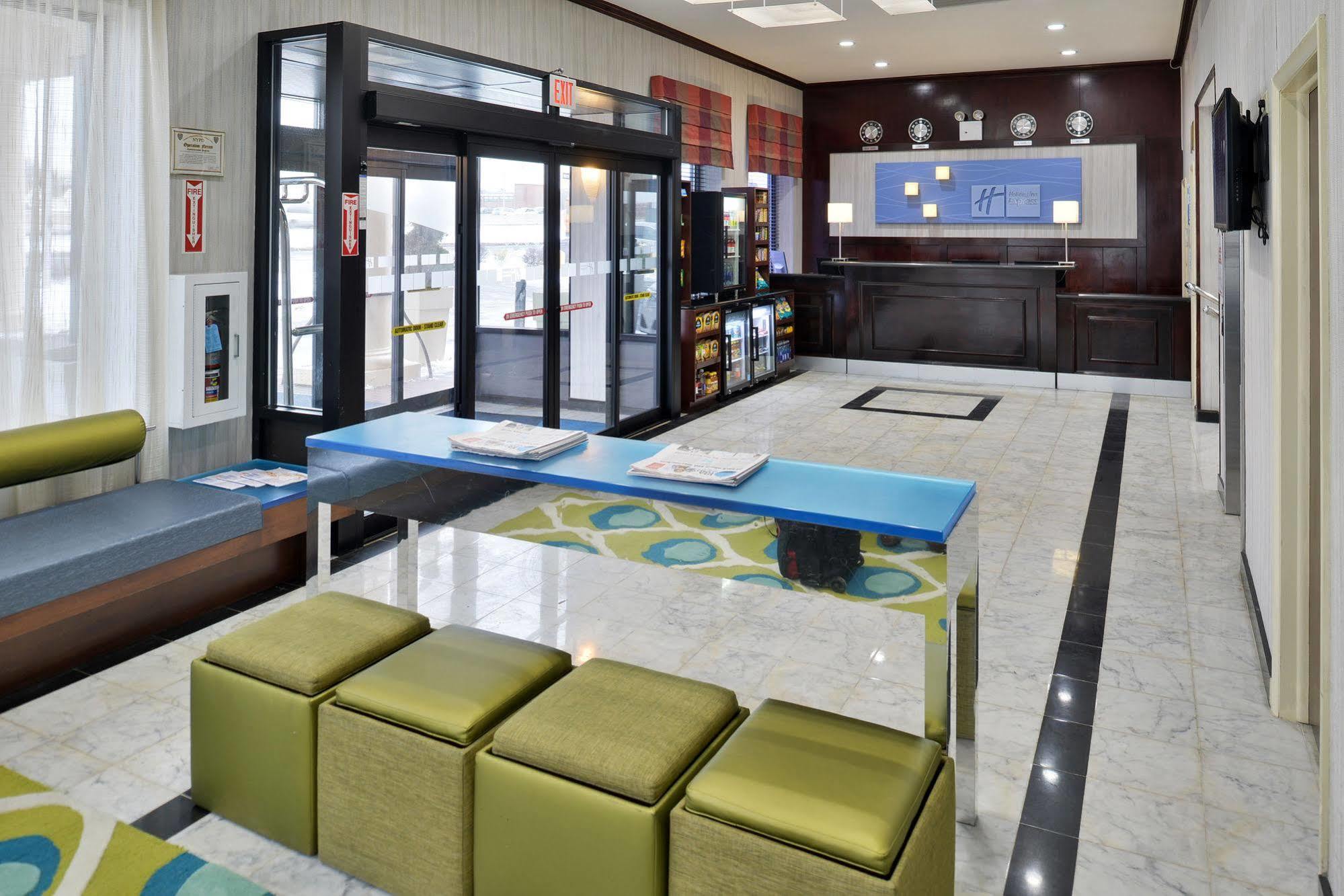 Holiday Inn Express Kennedy Airport, An Ihg Hotel New York Extérieur photo